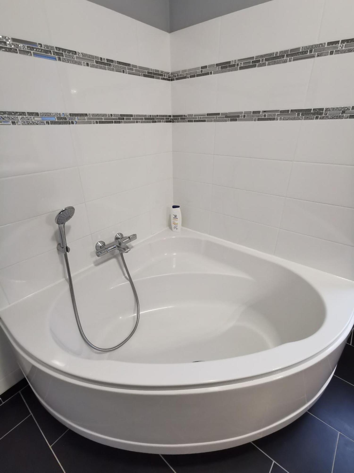 Appartement 3 Chambres Au Coeur Du Jura, Ideal Famille Salins-les-Bains Exteriér fotografie